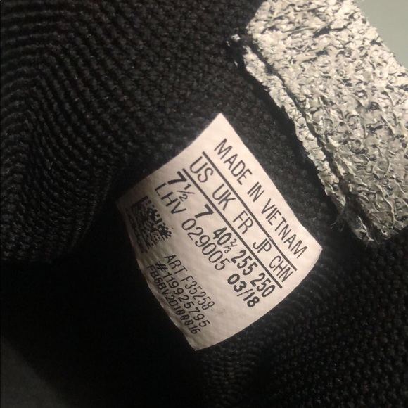 Adidas Skateboarding 3MC - Picture 5 of 7